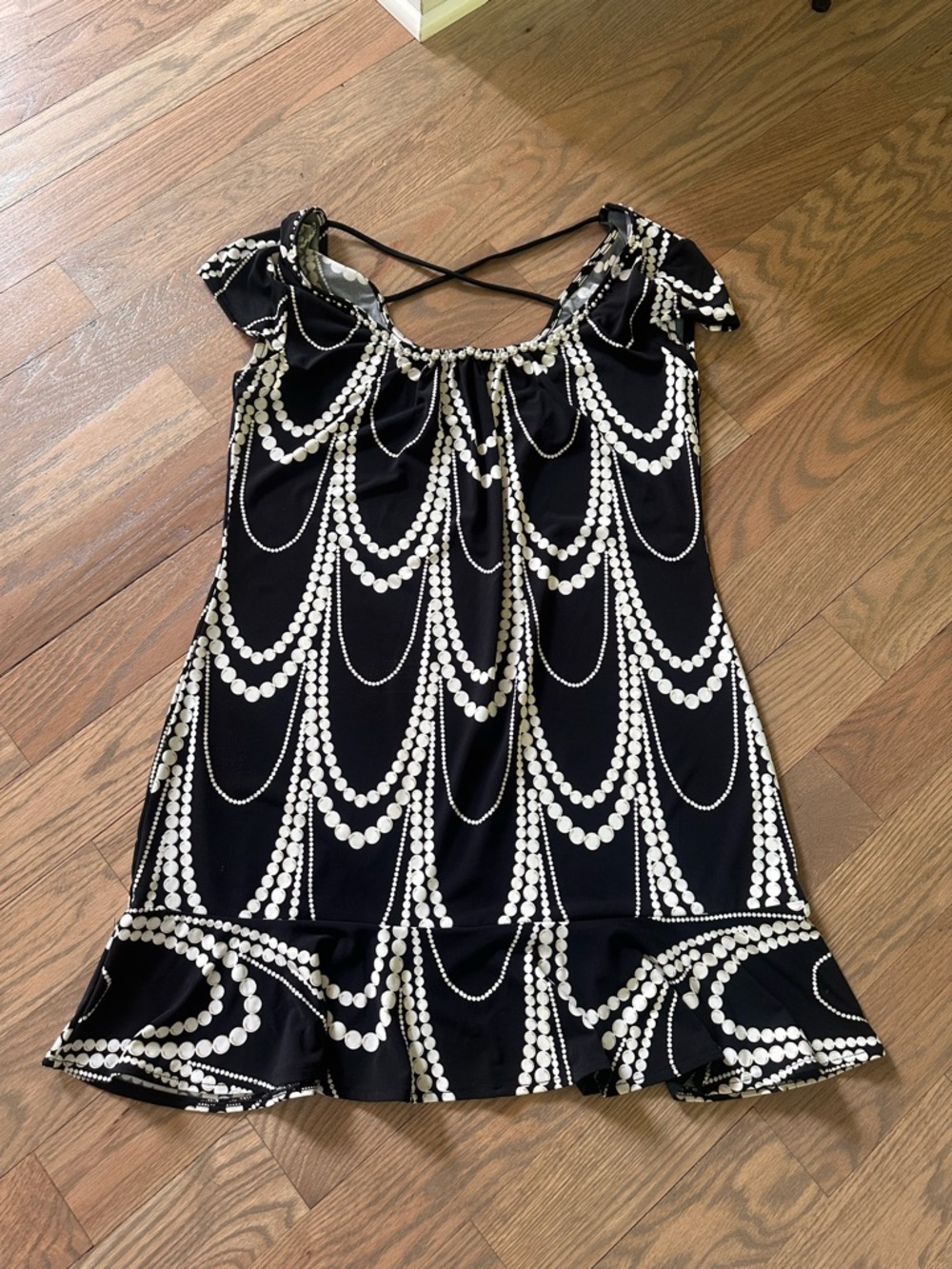 White House Black Market Black & White Scallop-Print Mini Dress Pearl Detail